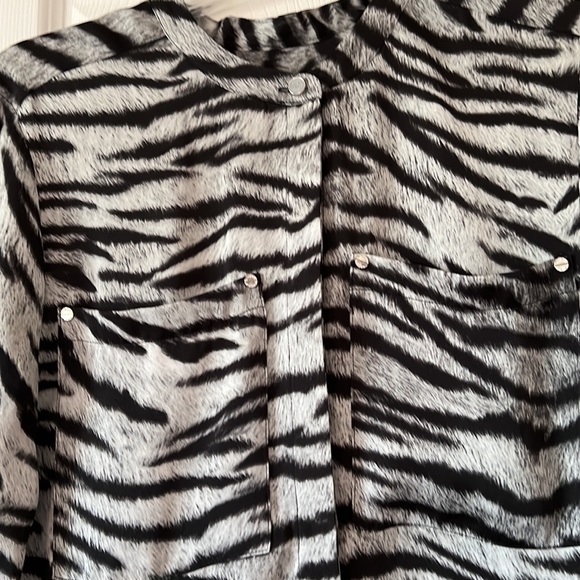 Michael Kors Zebra Print Top - Picture 2 of 7